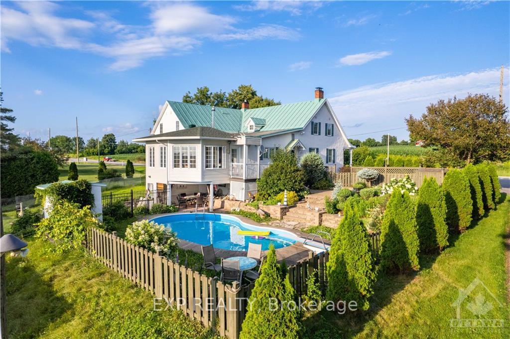 Photo 3 of 2786 Highway 34, Champlain, Champlain Twp — HOMEH