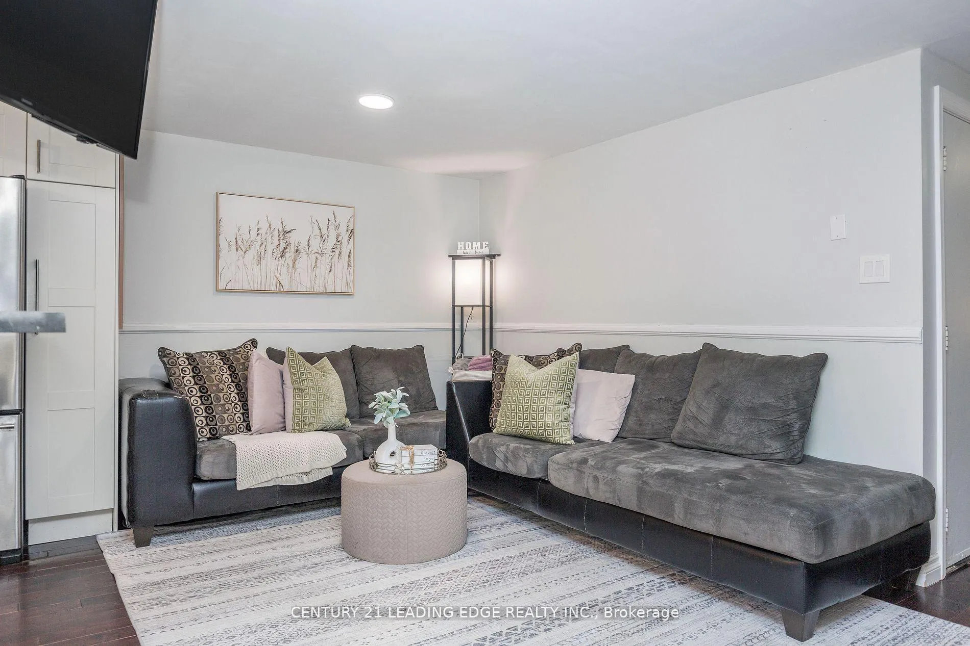 Photo 11 of 14 Quail Crescent, Barrie, Ardagh — HOMEH