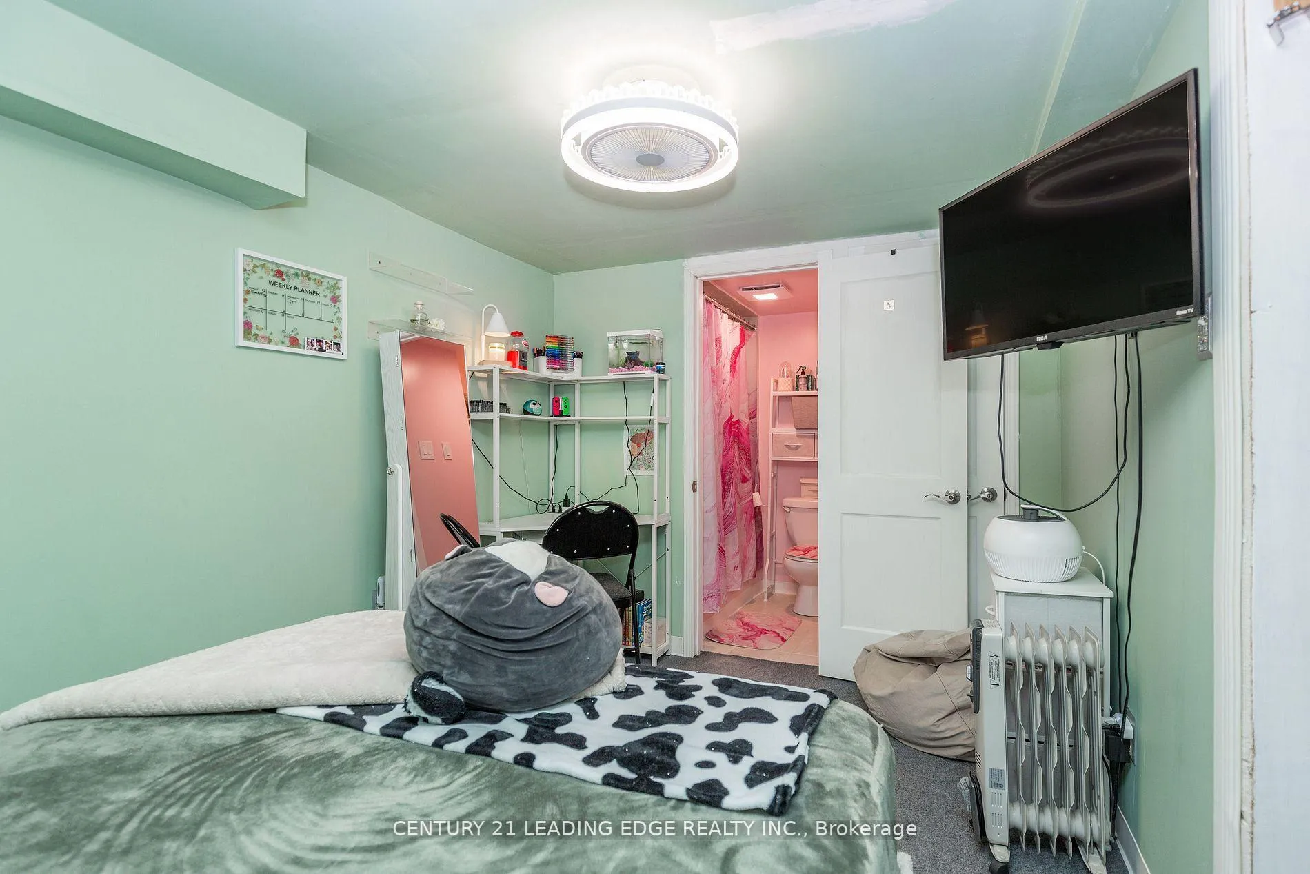 Photo 26 of 14 Quail Crescent, Barrie, Ardagh — HOMEH