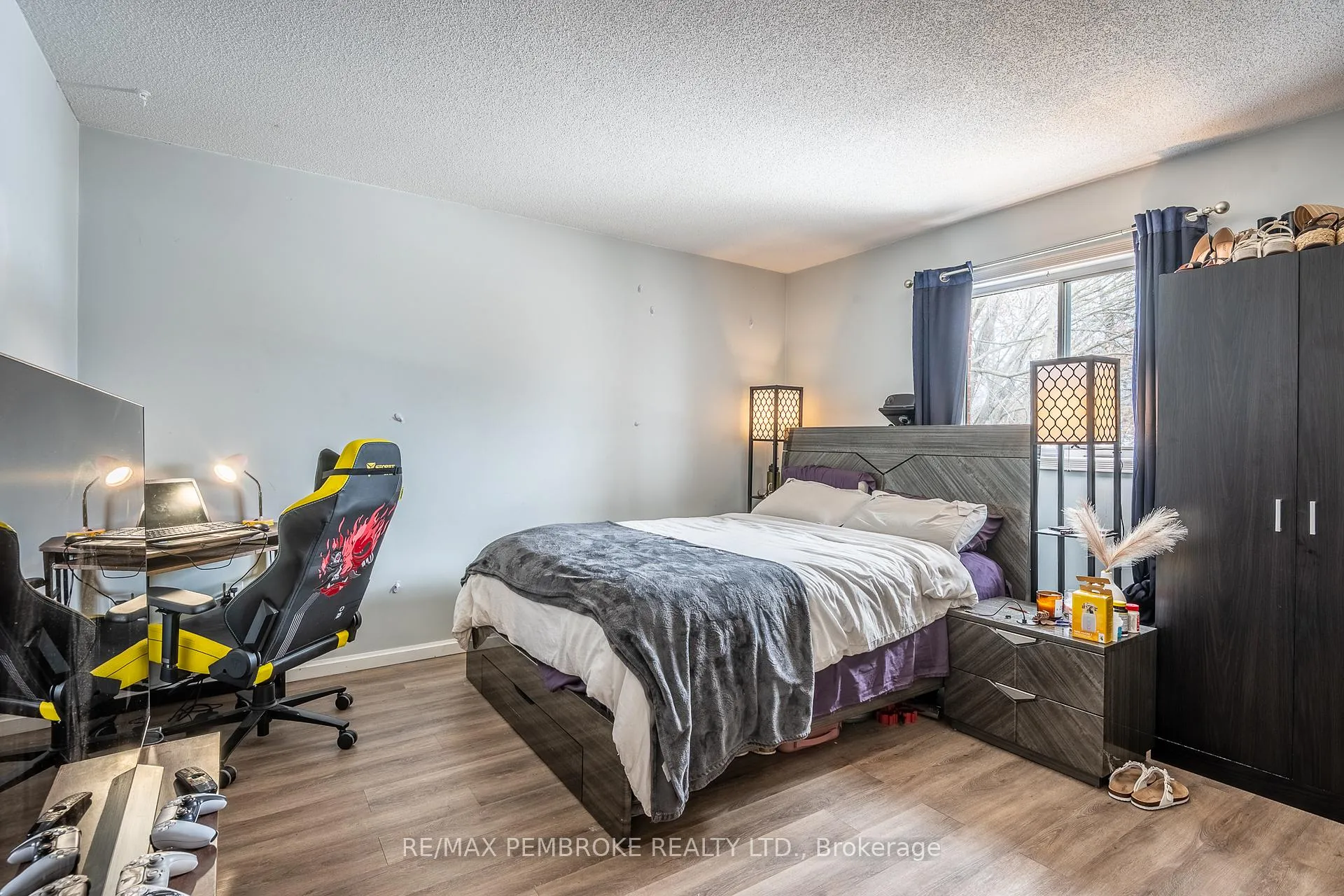Photo 28 of 24 Earl Street, Petawawa — HOMEH