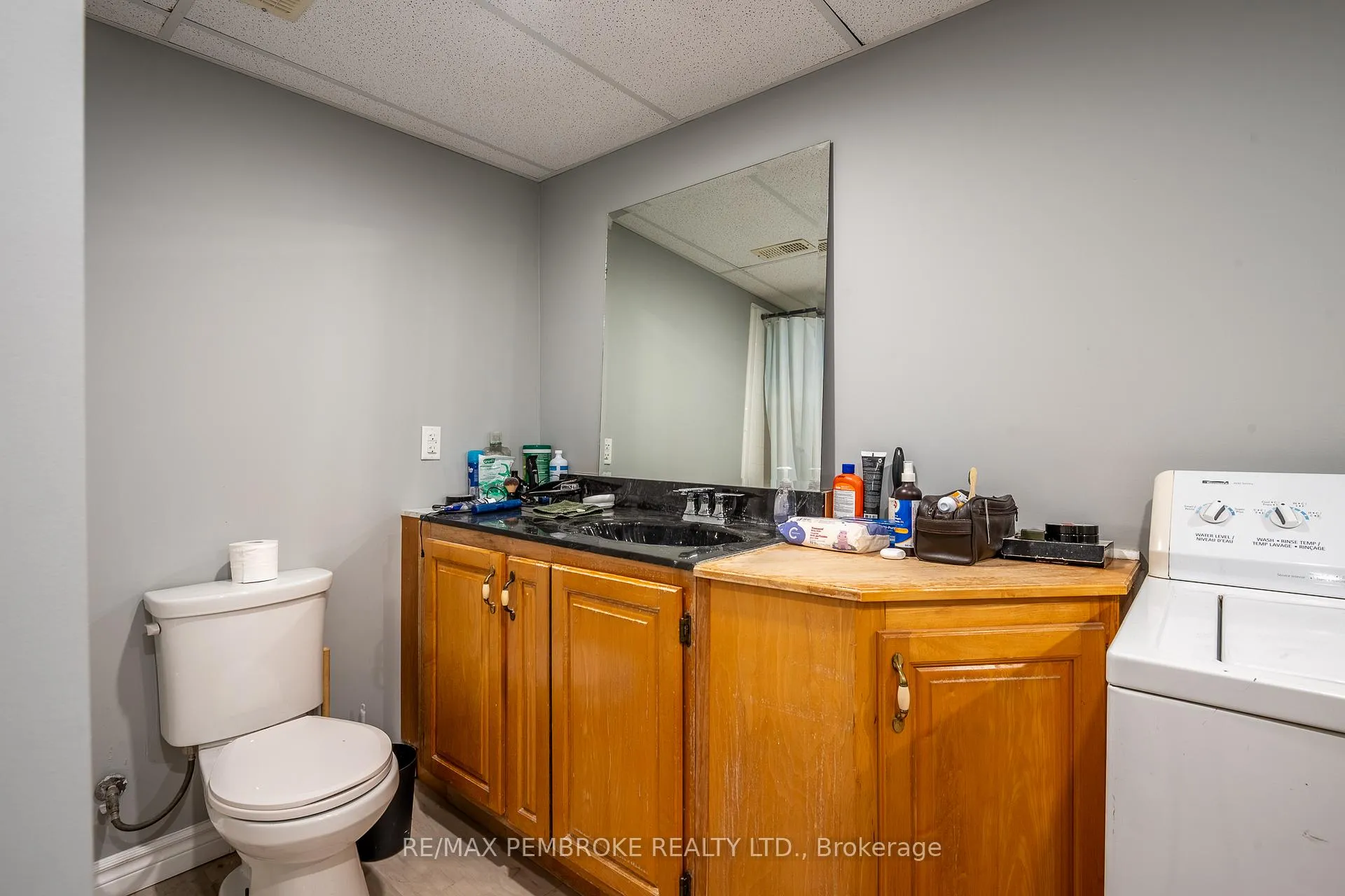 Photo 37 of 24 Earl Street, Petawawa — HOMEH