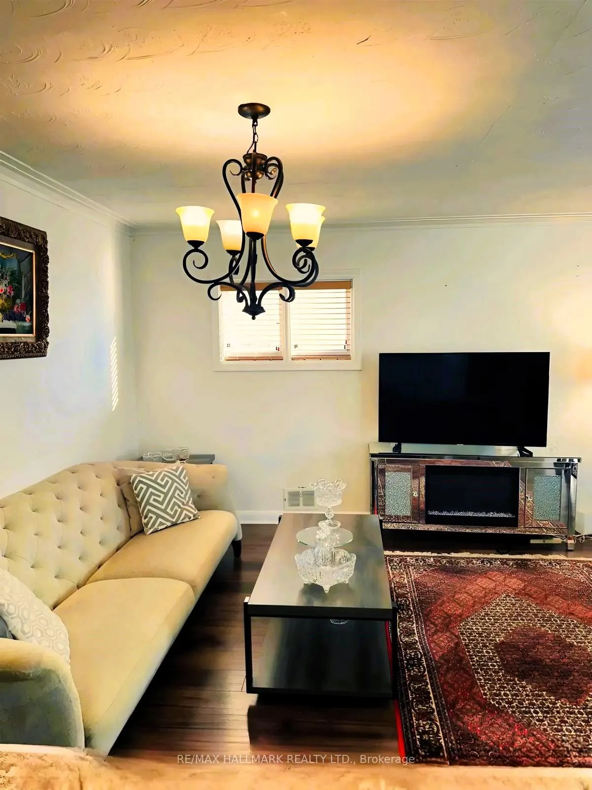 Photo 3 of 351 Osiris Drive, Richmond Hill, Crosby — HOMEH