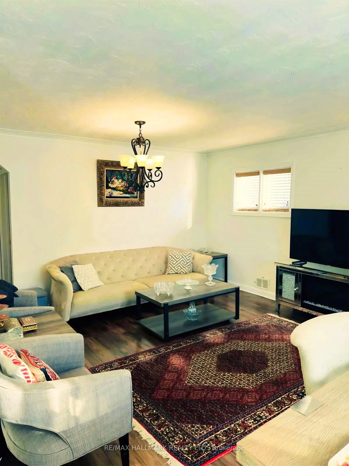 Photo 10 of 351 Osiris Drive, Richmond Hill, Crosby — HOMEH