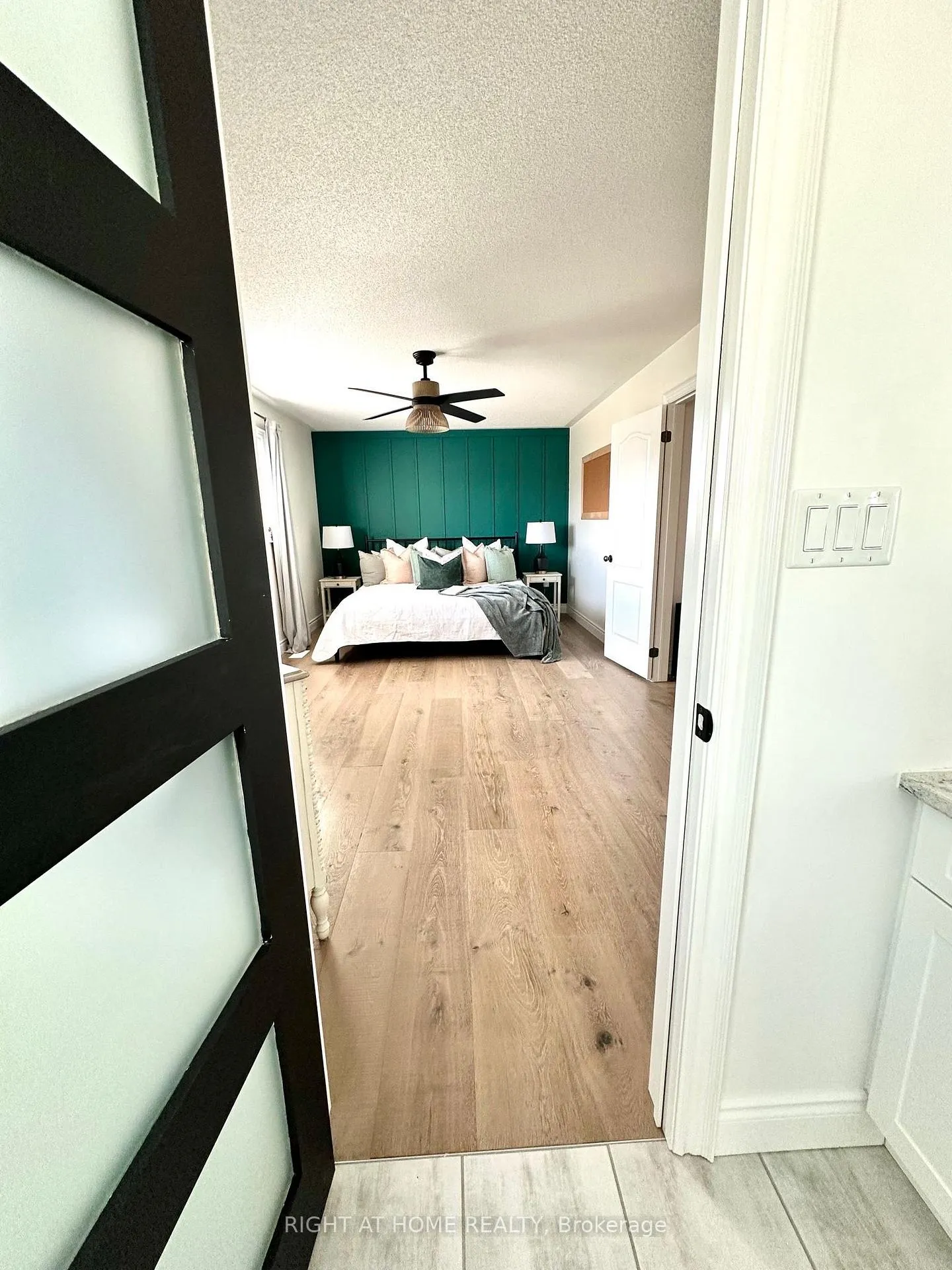 Photo 9 of 1536 Dunedin Crescent, Oshawa, Taunton — HOMEH