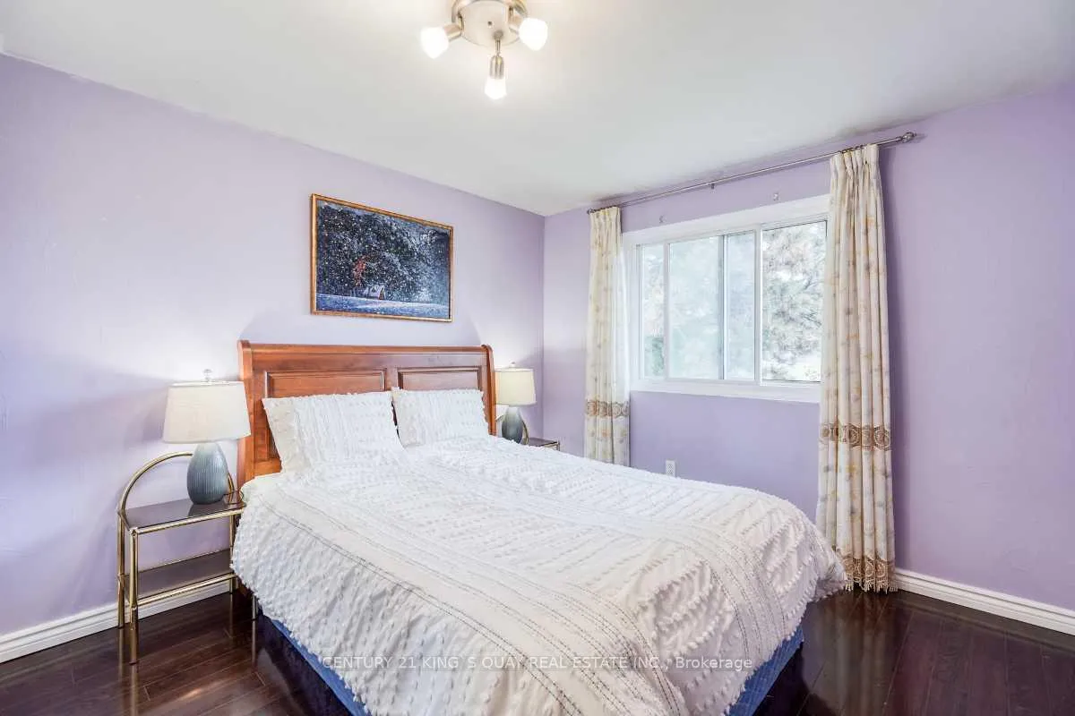 Photo 21 of 42 Knightsbridge Way, Markham, Markham Village — HOMEH