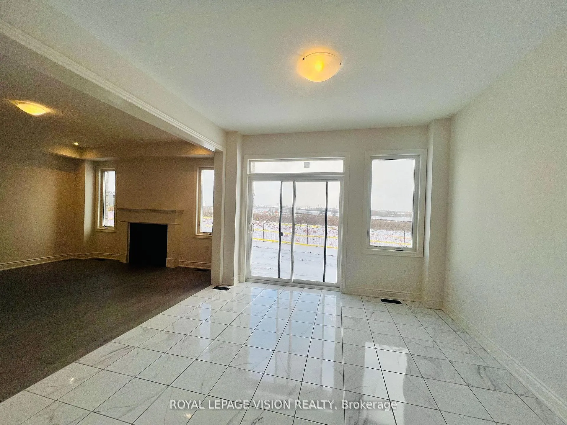 Photo 8 of 1450 Wheatcroft Drive, Oshawa, Kedron — HOMEH