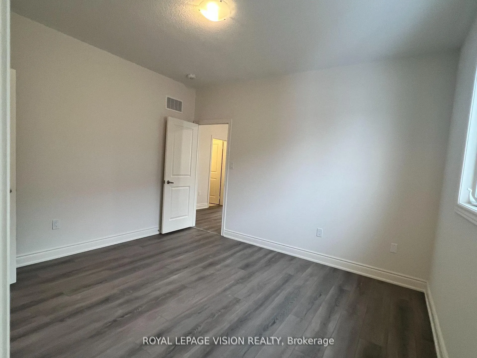 Photo 19 of 1450 Wheatcroft Drive, Oshawa, Kedron — HOMEH
