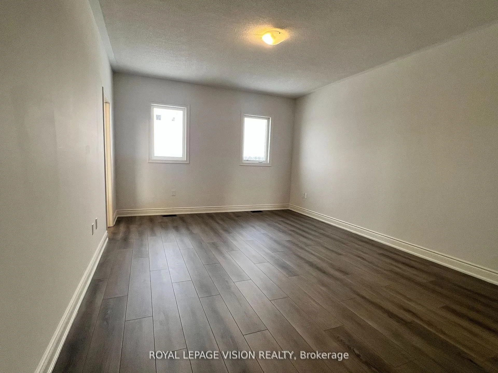 Photo 23 of 1450 Wheatcroft Drive, Oshawa, Kedron — HOMEH