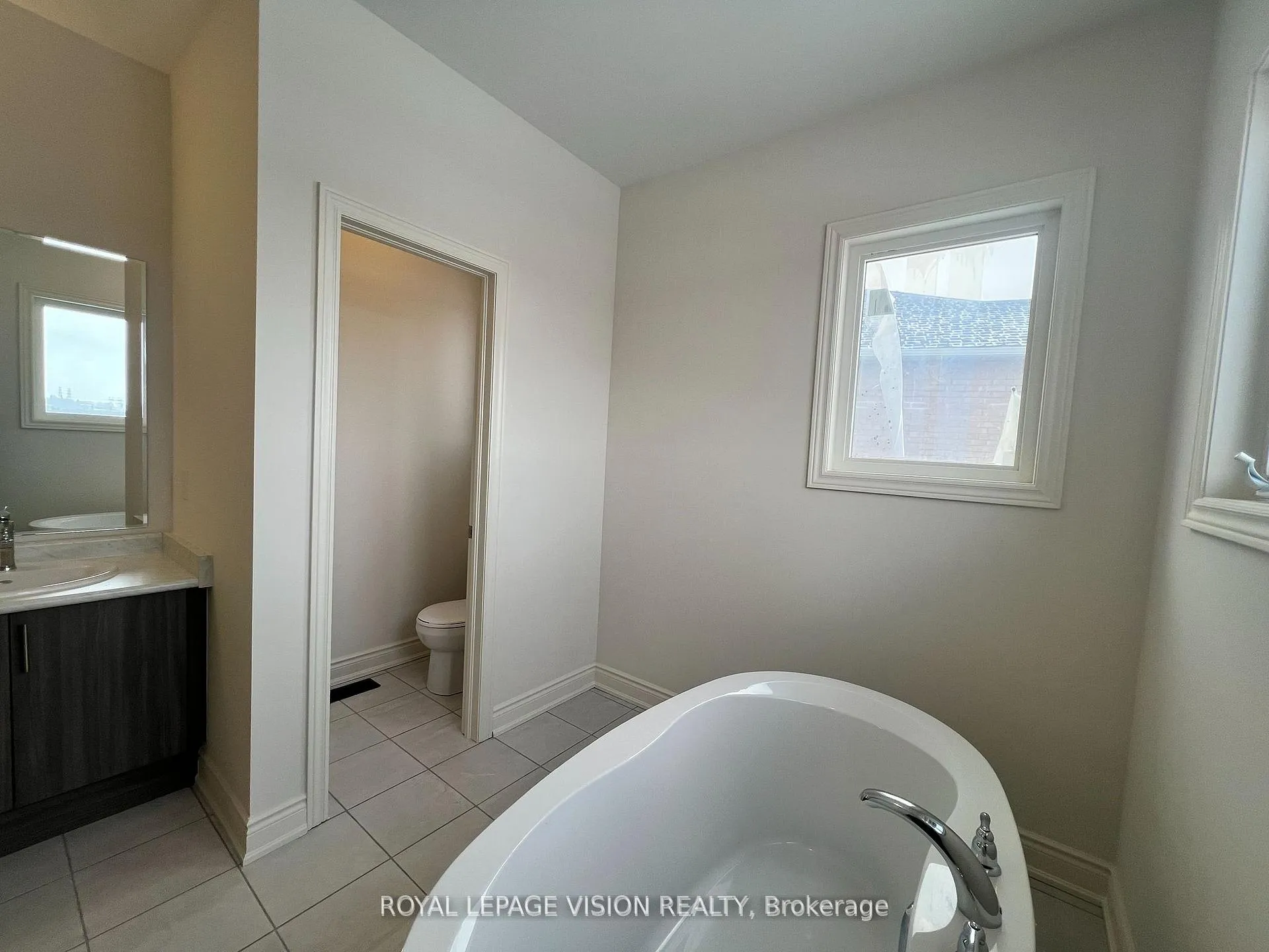 Photo 28 of 1450 Wheatcroft Drive, Oshawa, Kedron — HOMEH