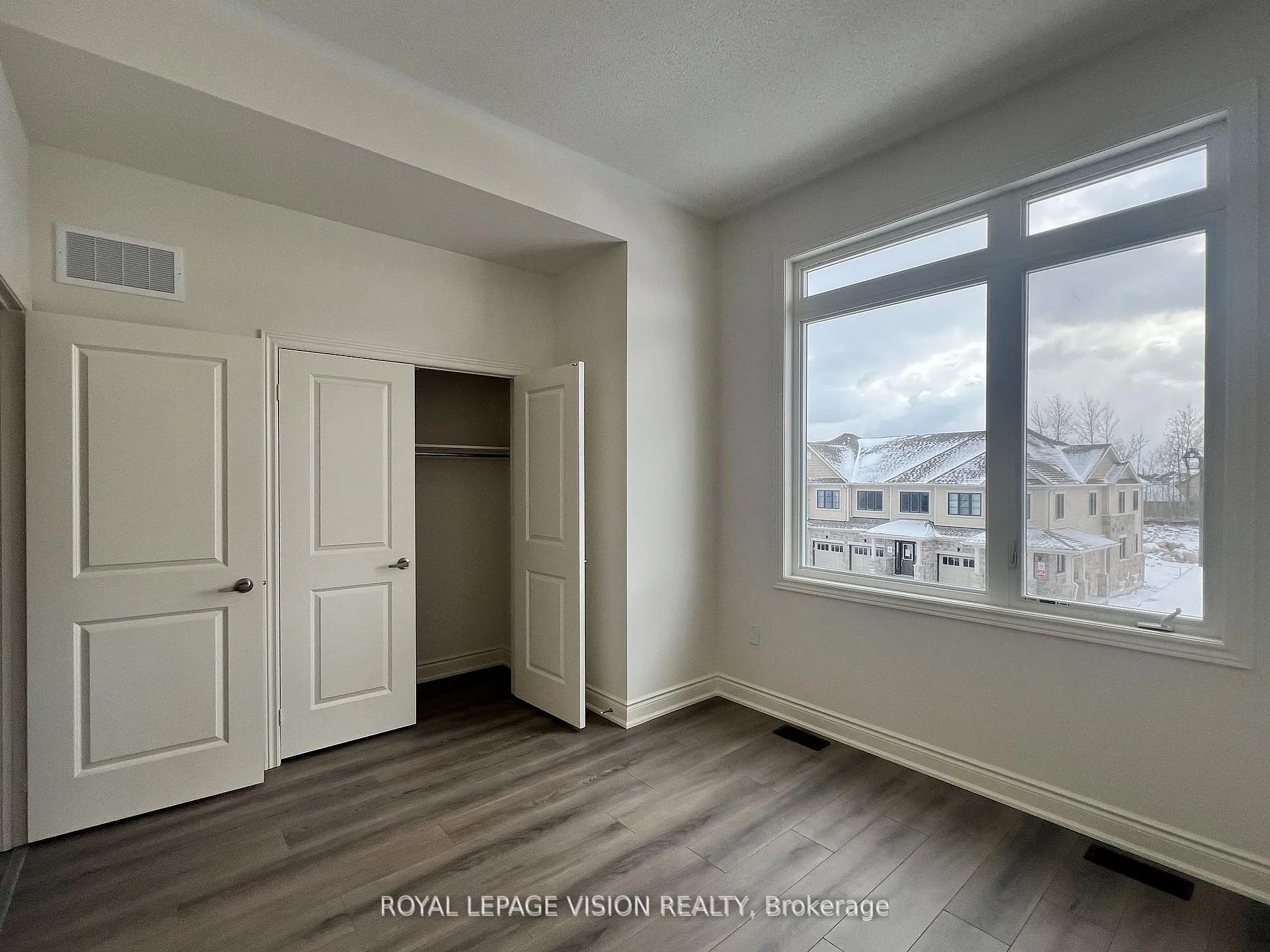 Photo 35 of 1450 Wheatcroft Drive, Oshawa, Kedron — HOMEH