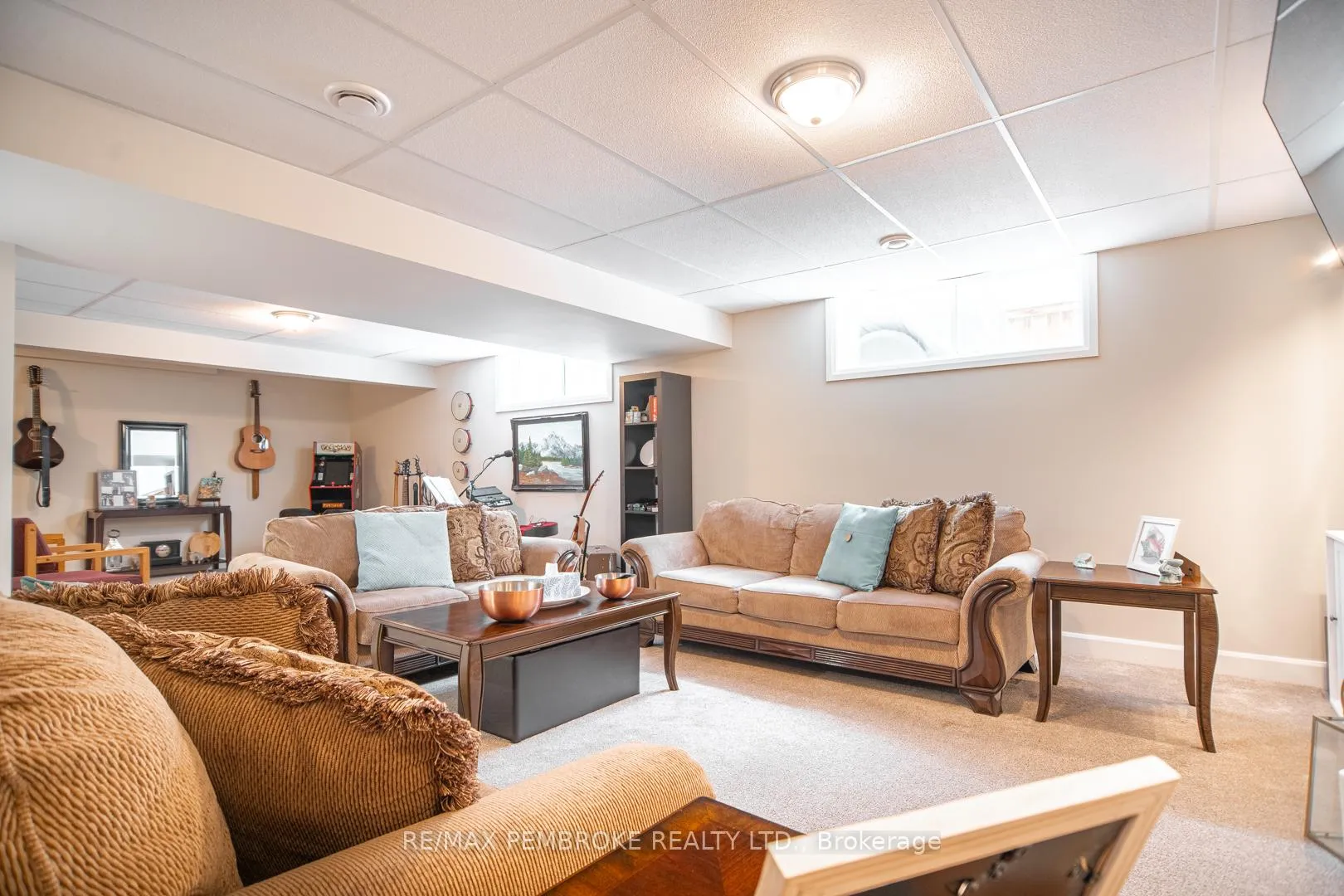Photo 30 of 29 Terrance Drive, Petawawa — HOMEH
