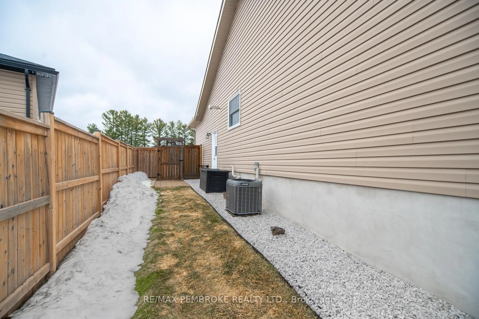 Photo 38 of 29 Terrance Drive, Petawawa — HOMEH