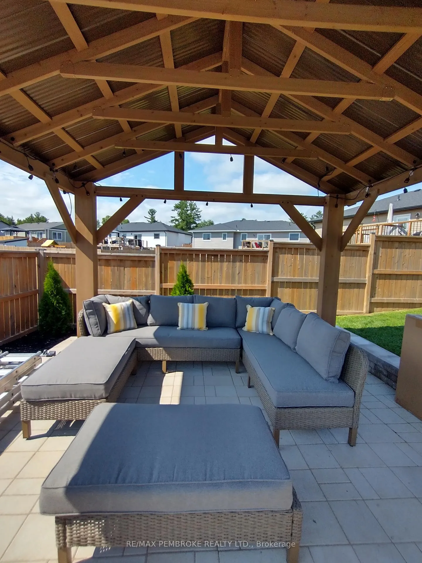 Photo 48 of 29 Terrance Drive, Petawawa — HOMEH