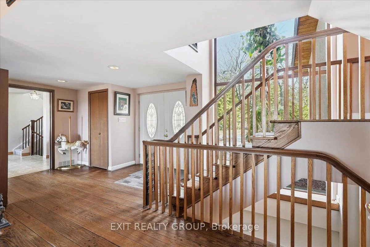 Photo 3 of 401 Hearns Road, Quinte West, Sidney Ward — HOMEH