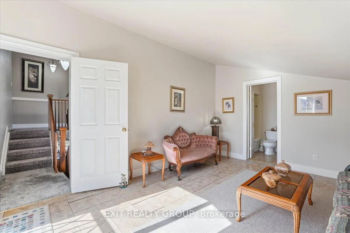 Photo 13 of 401 Hearns Road, Quinte West, Sidney Ward — HOMEH