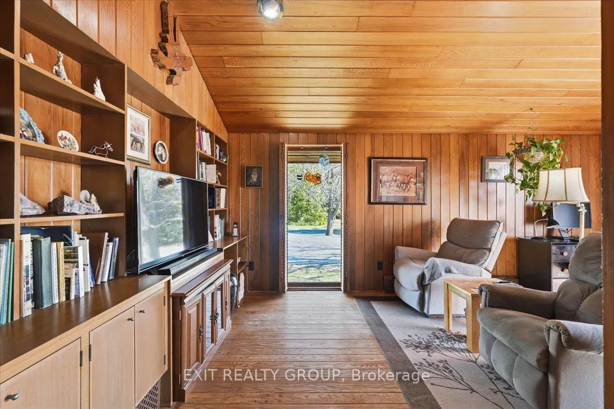 Photo 30 of 401 Hearns Road, Quinte West, Sidney Ward — HOMEH