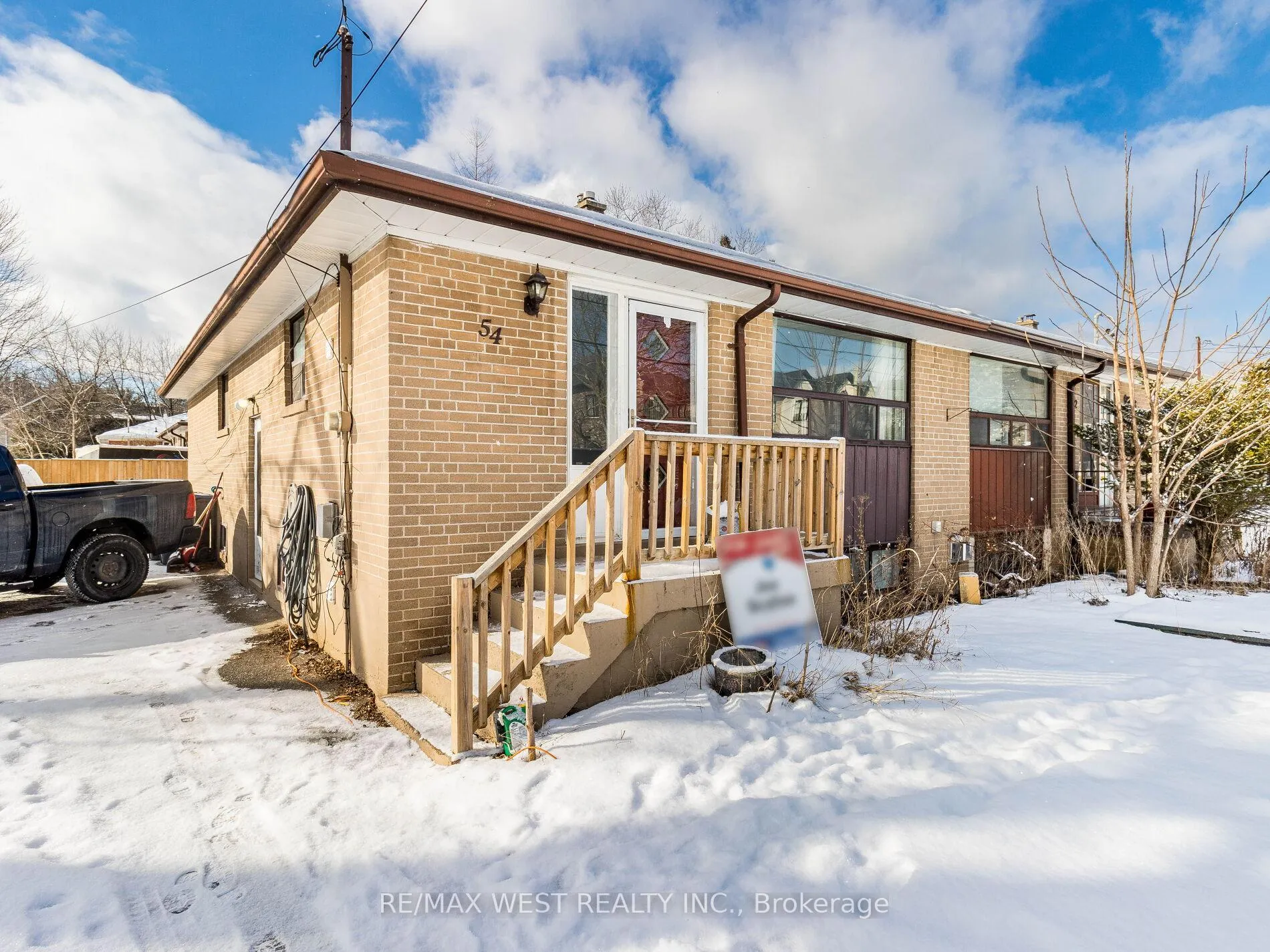 Photo 4 of 54 James Street, Caledon, Bolton East — HOMEH