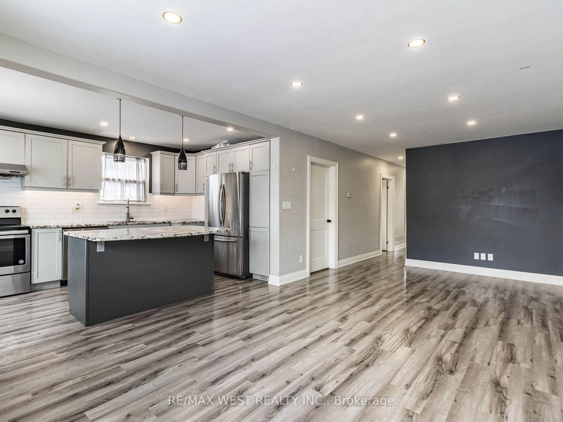 Photo 18 of 54 James Street, Caledon, Bolton East — HOMEH