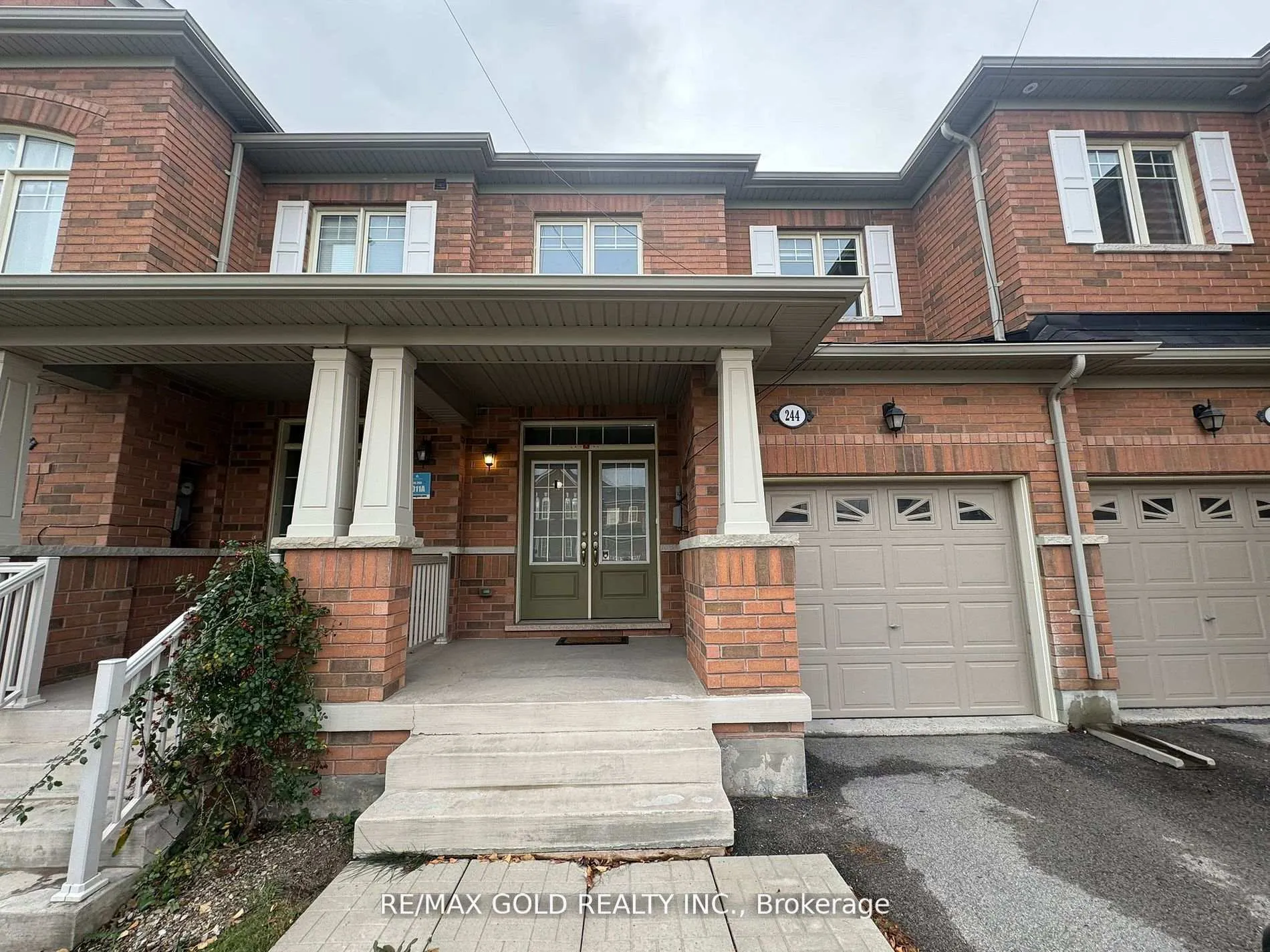 Front of 244 Sky Harbour Drive