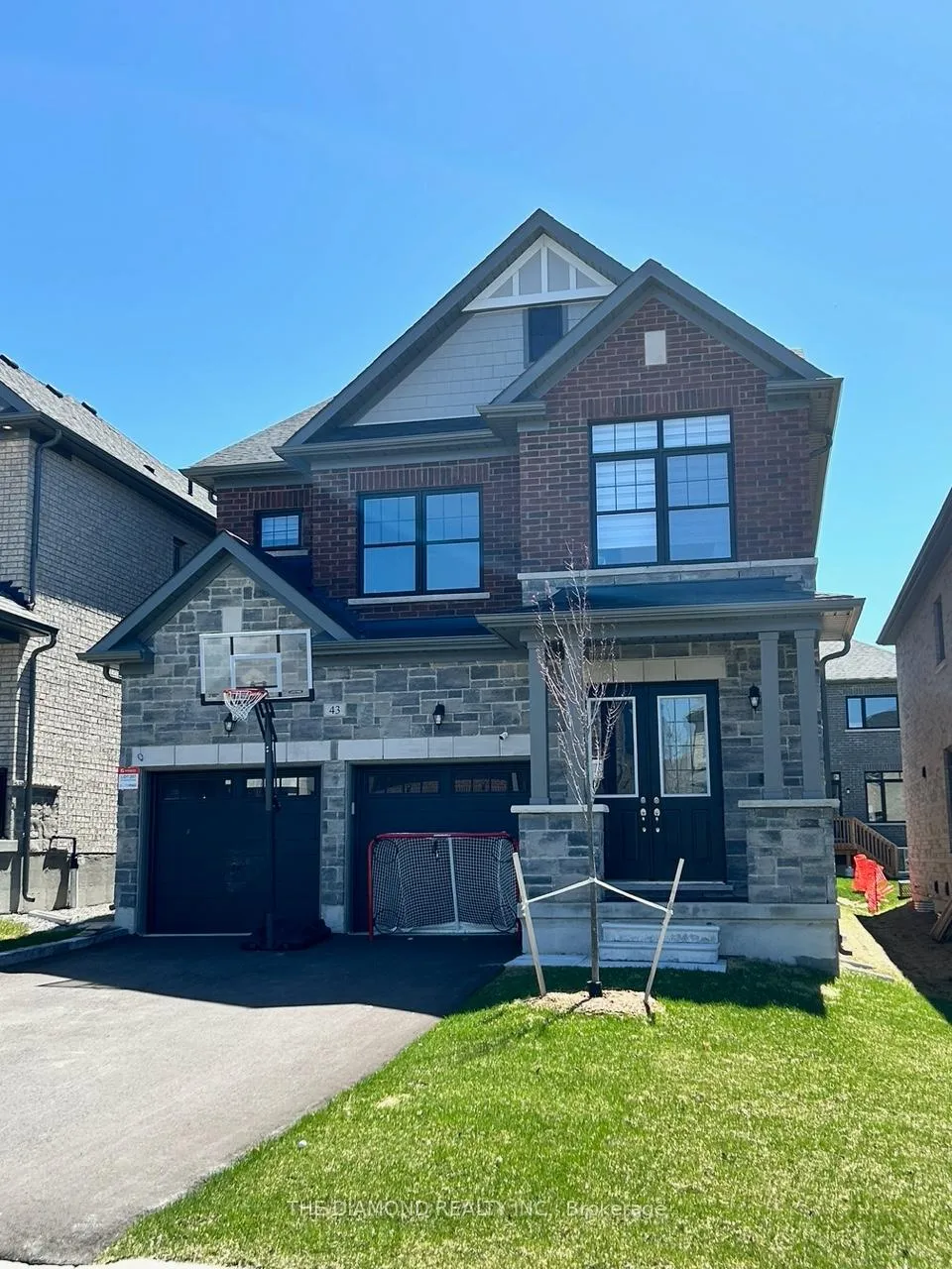 Photo 2 of 43 Daffodil Road, Springwater, Midhurst — HOMEH