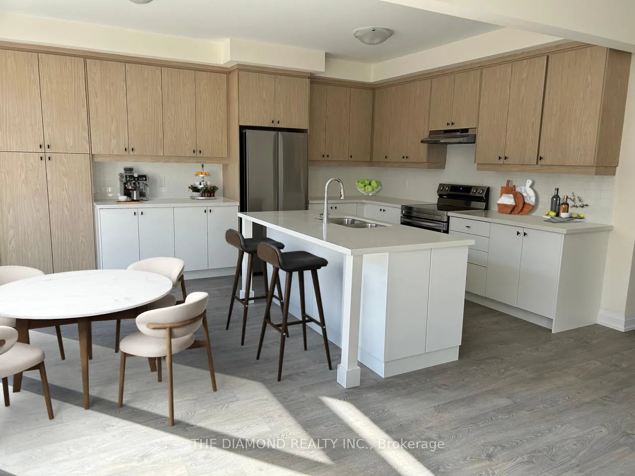 Photo 5 of 43 Daffodil Road, Springwater, Midhurst — HOMEH