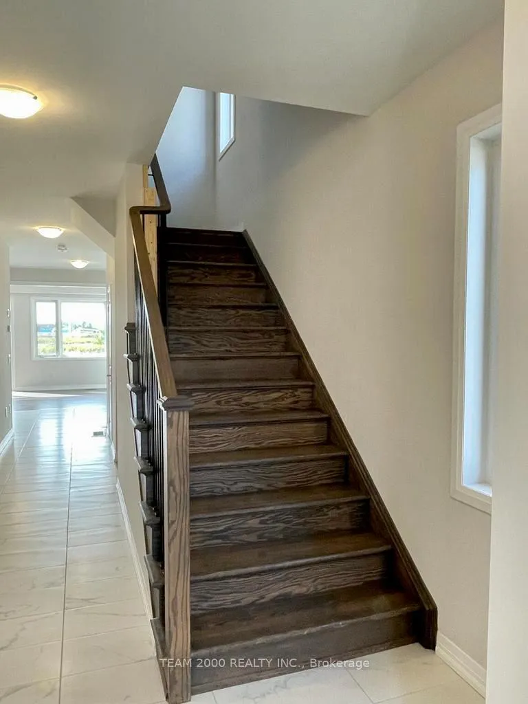 Photo 4 of 350 Bismark Drive, Cambridge — HOMEH