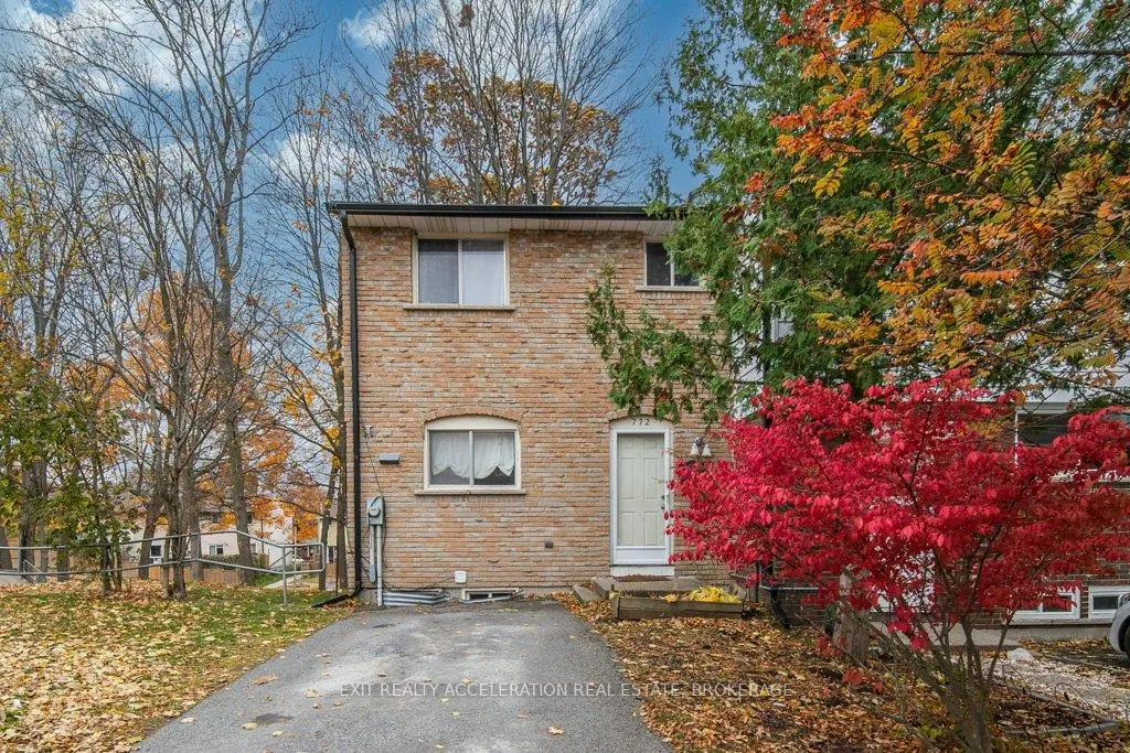 Photo 2 of 772 Ashwood Drive, Kingston, South of Taylor-Kidd Blvd — HOMEH