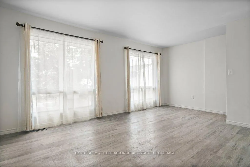 Photo 16 of 772 Ashwood Drive, Kingston, South of Taylor-Kidd Blvd — HOMEH