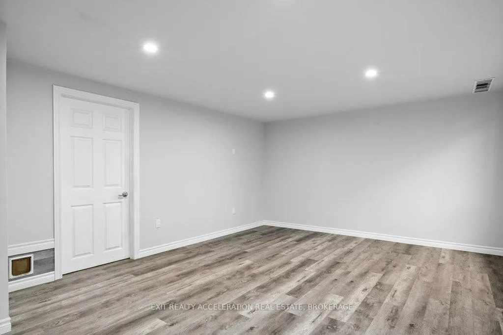 Photo 32 of 772 Ashwood Drive, Kingston, South of Taylor-Kidd Blvd — HOMEH