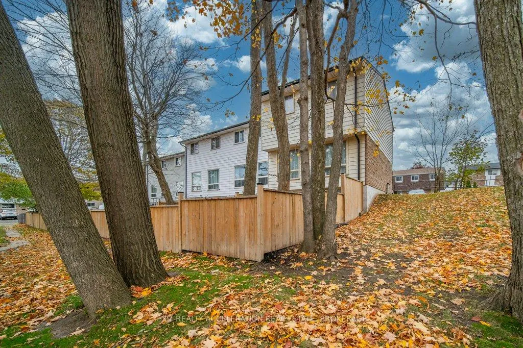 Photo 37 of 772 Ashwood Drive, Kingston, South of Taylor-Kidd Blvd — HOMEH