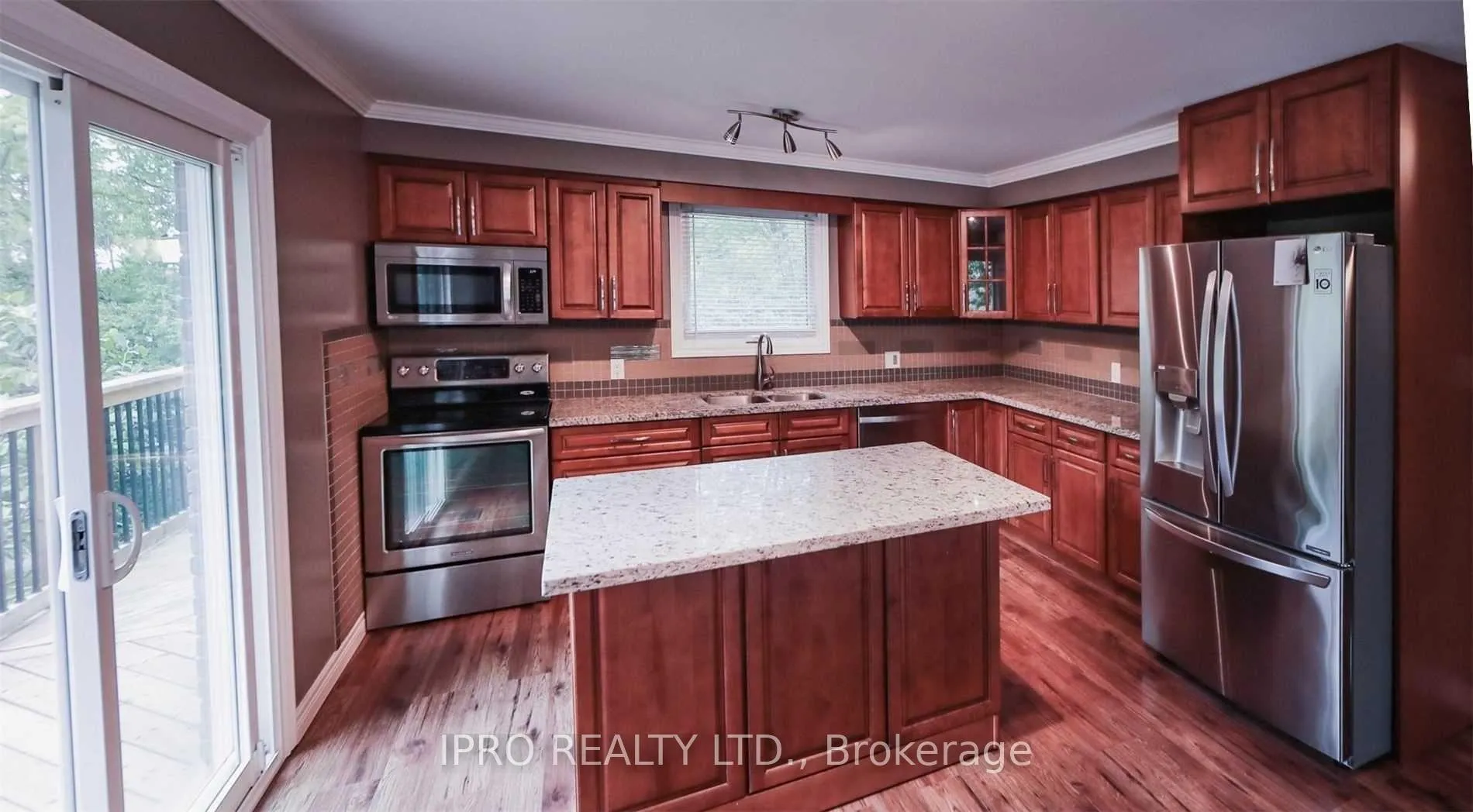 Photo 6 of 62 Toynbee Crescent, Kitchener, Forest Heights — HOMEH