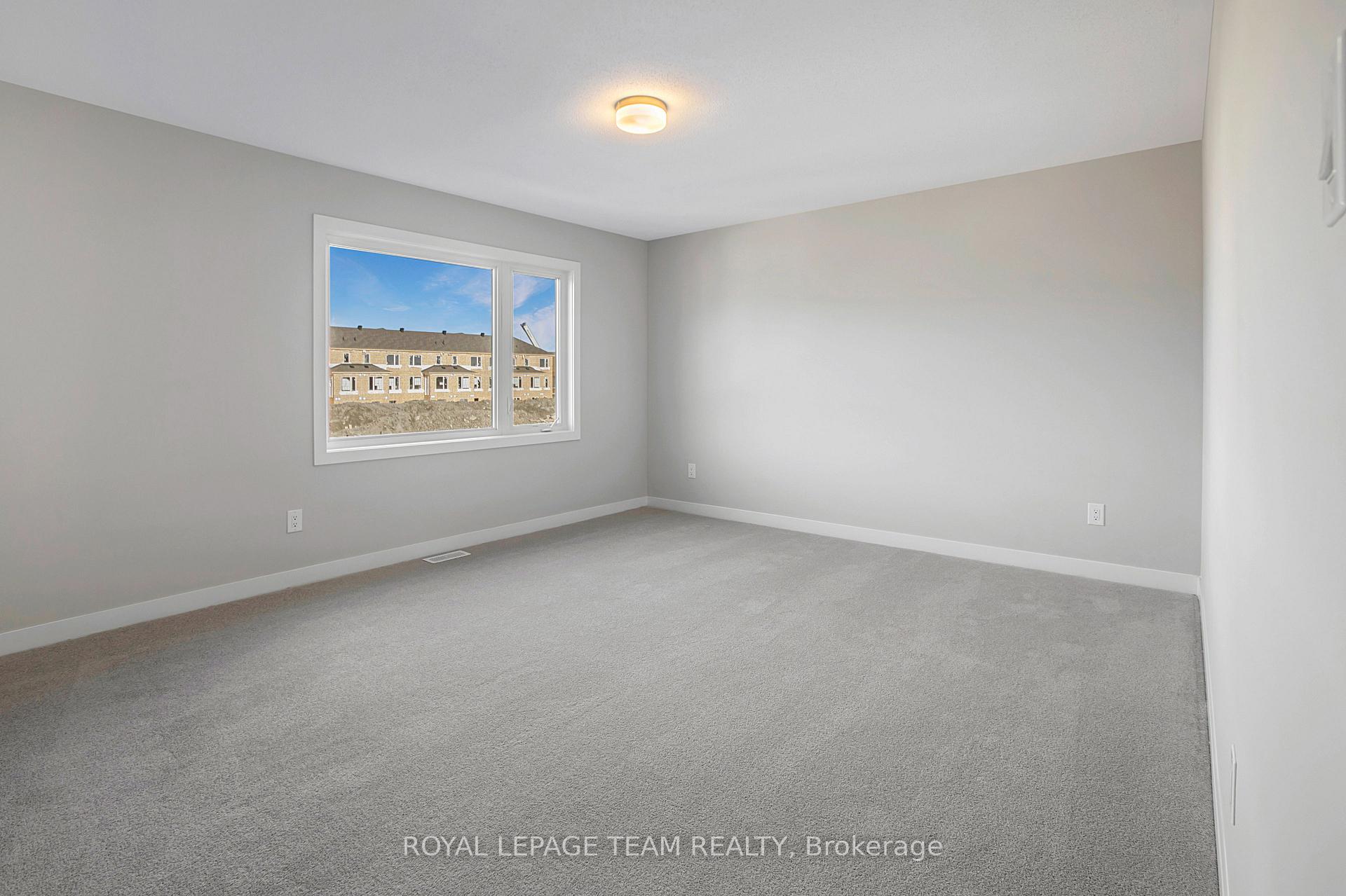 Photo 10 of 1915 Elevation Road, Ottawa, Barrhaven - Half Moon Bay — HOMEH