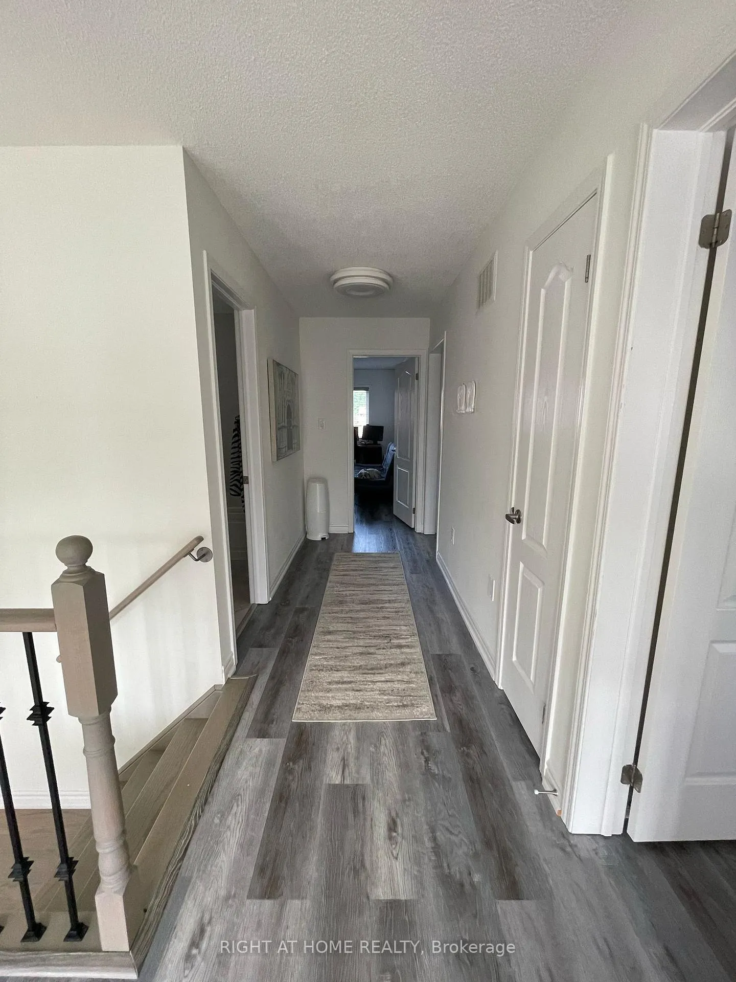 Photo 13 of 19 Sandhill Crane Drive, Wasaga Beach — HOMEH