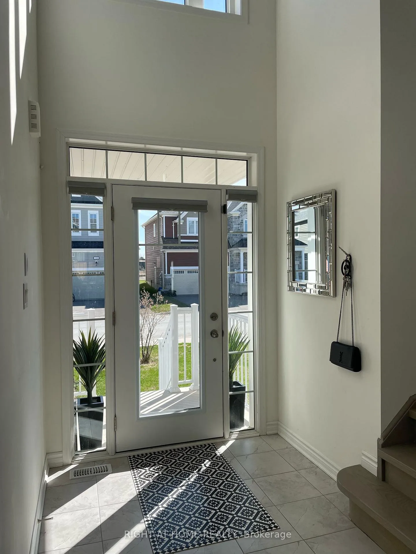 Photo 17 of 19 Sandhill Crane Drive, Wasaga Beach — HOMEH