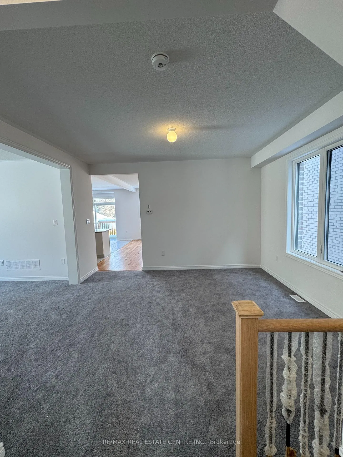 Photo 3 of 15 Wakefield Boulevard, Essa, Angus — HOMEH