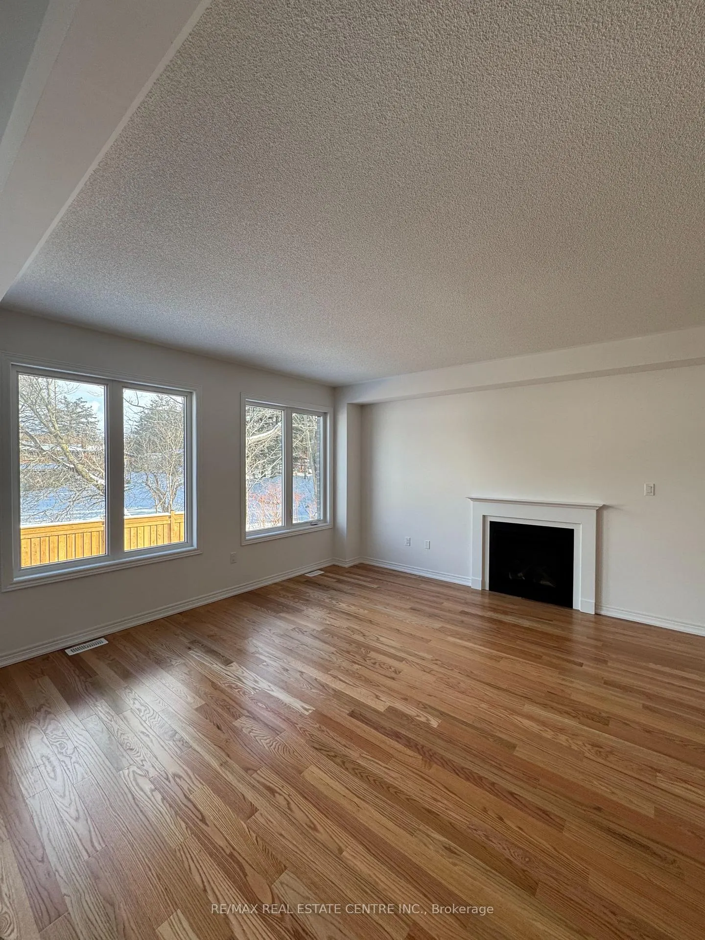 Photo 5 of 15 Wakefield Boulevard, Essa, Angus — HOMEH
