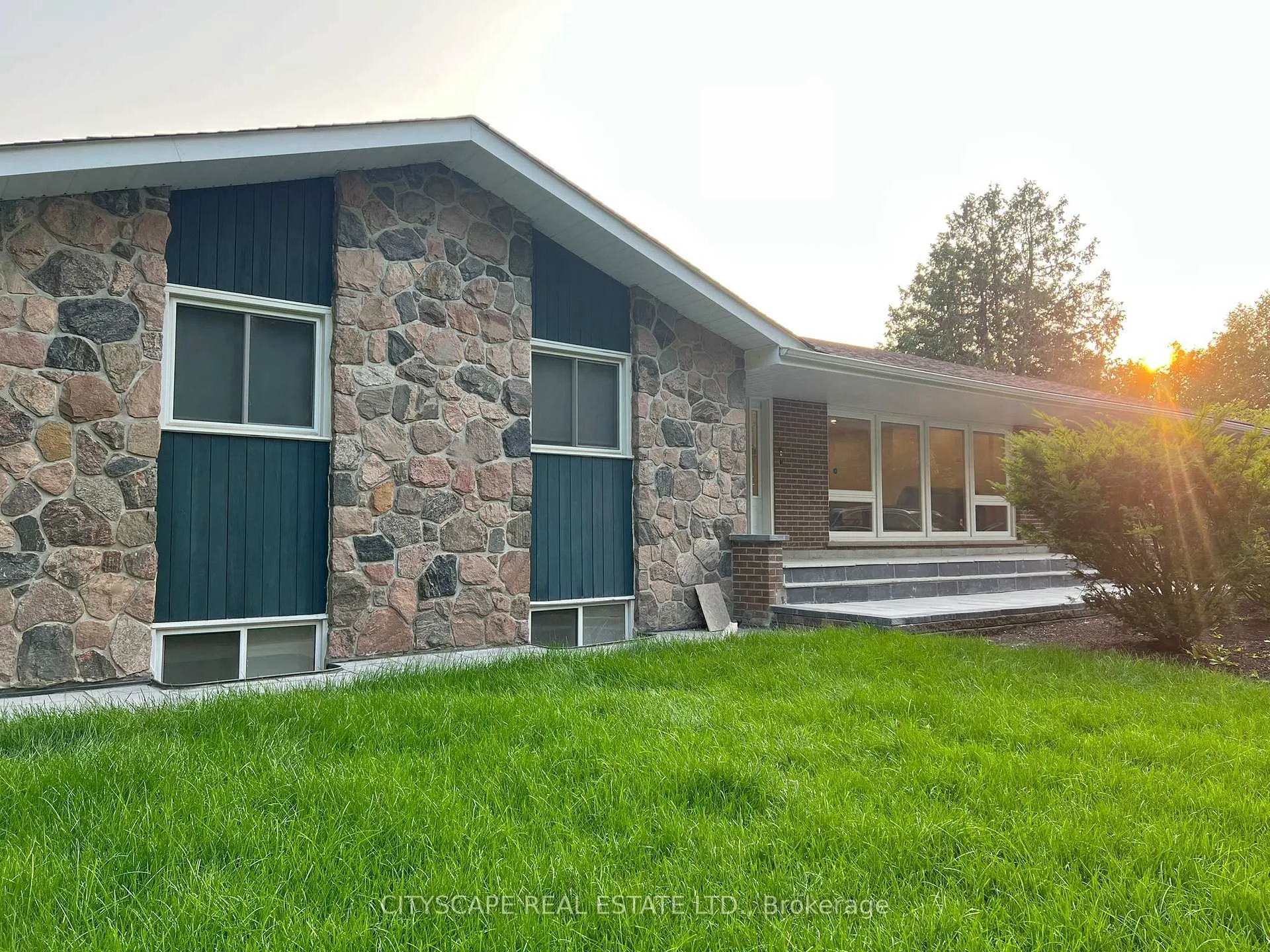 Photo 27 of 14192 Mount Pleasant Road, Caledon, Bolton North — HOMEH
