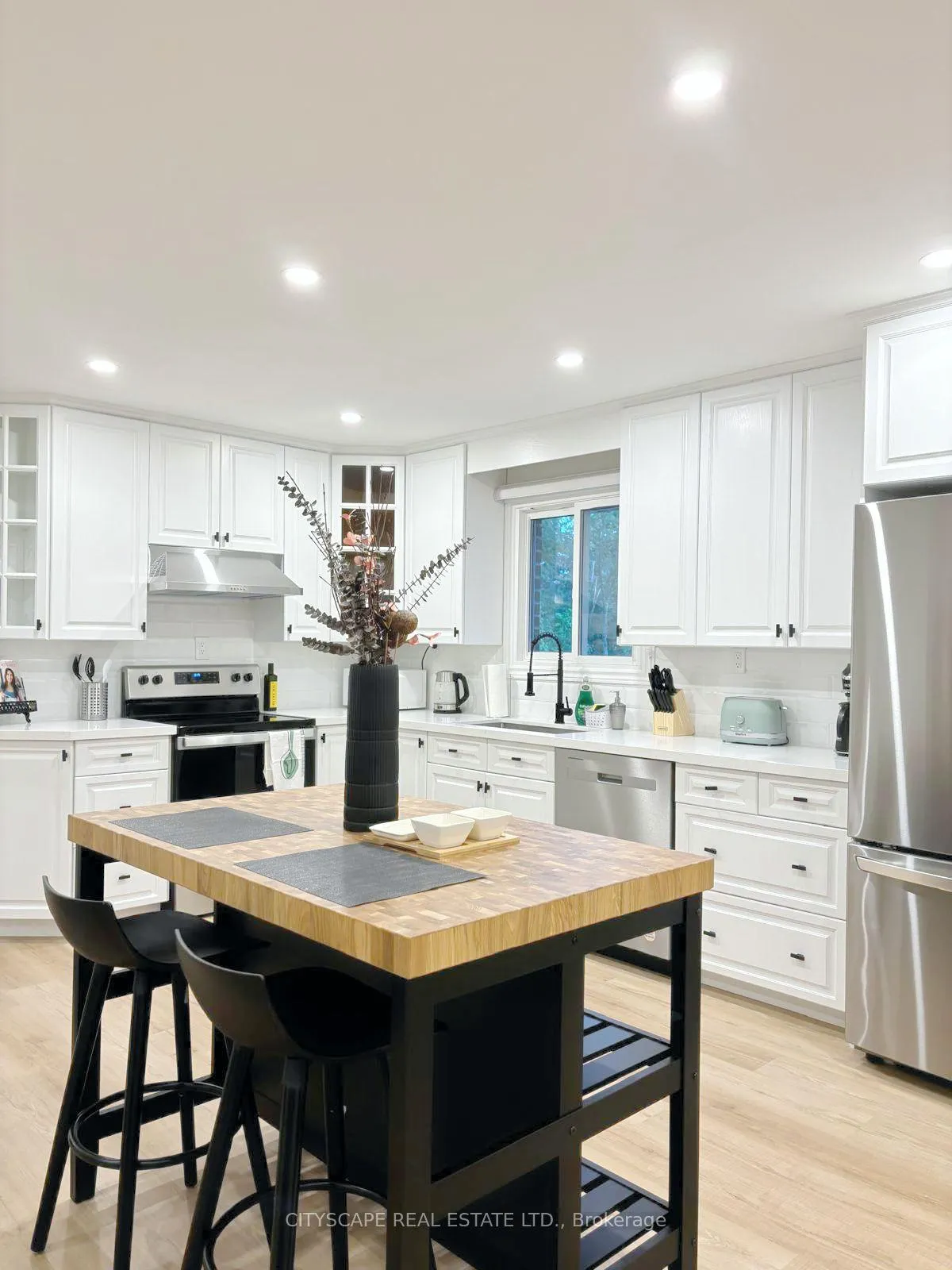 Photo 36 of 14192 Mount Pleasant Road, Caledon, Bolton North — HOMEH