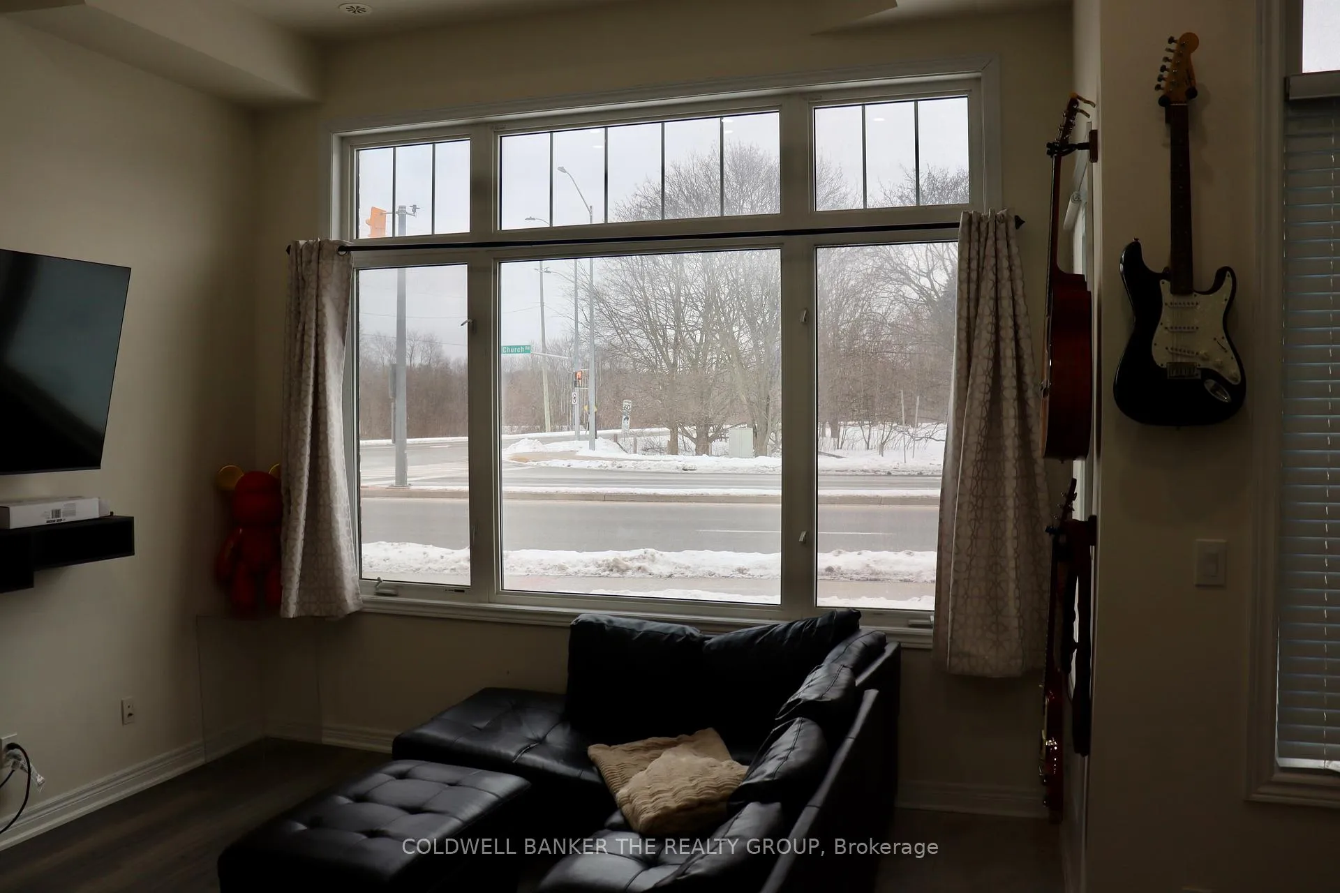 Photo 4 of 54 mccardy Court, Caledon, Caledon East — HOMEH