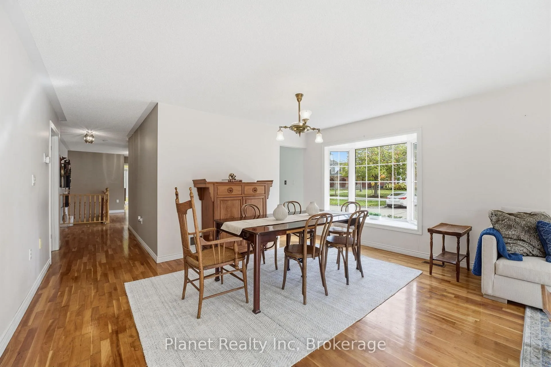 Photo 11 of 27 Village Green Drive, Guelph, Village By The Arboretum — HOMEH