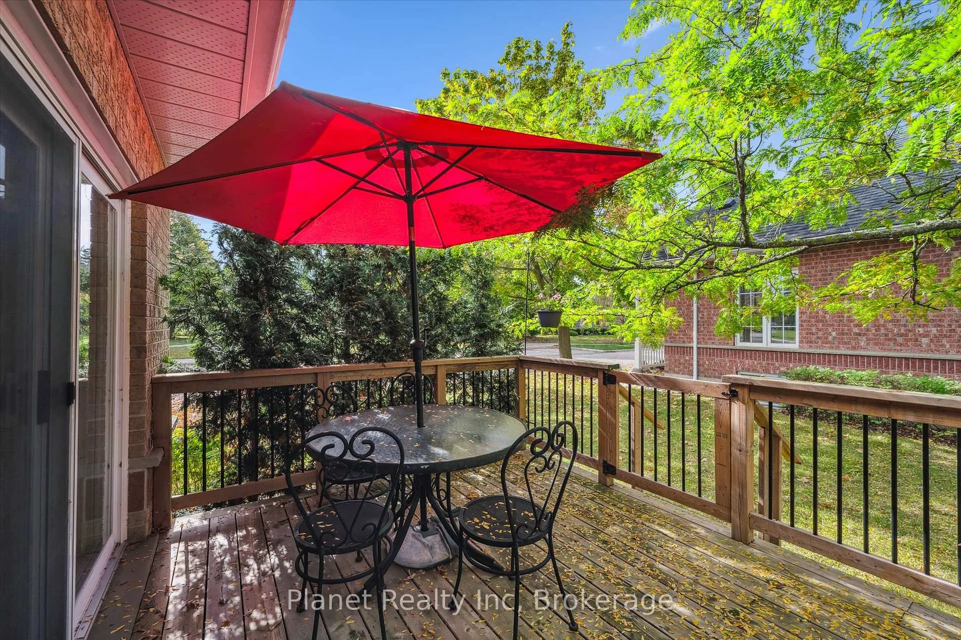 Photo 27 of 27 Village Green Drive, Guelph, Village By The Arboretum — HOMEH