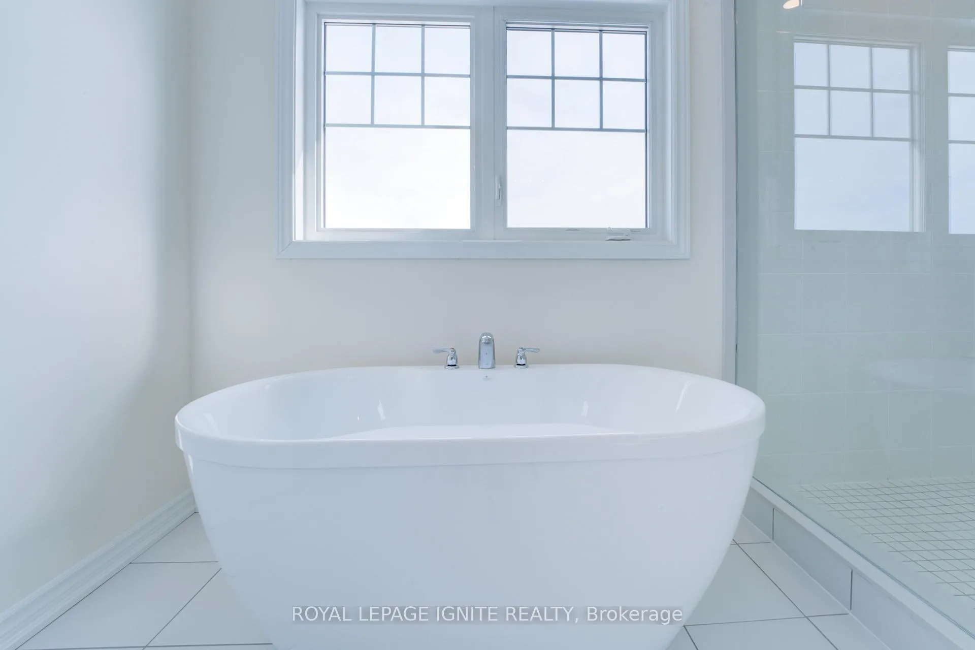 Photo 34 of 119 Robin Trail, Scugog, Port Perry — HOMEH