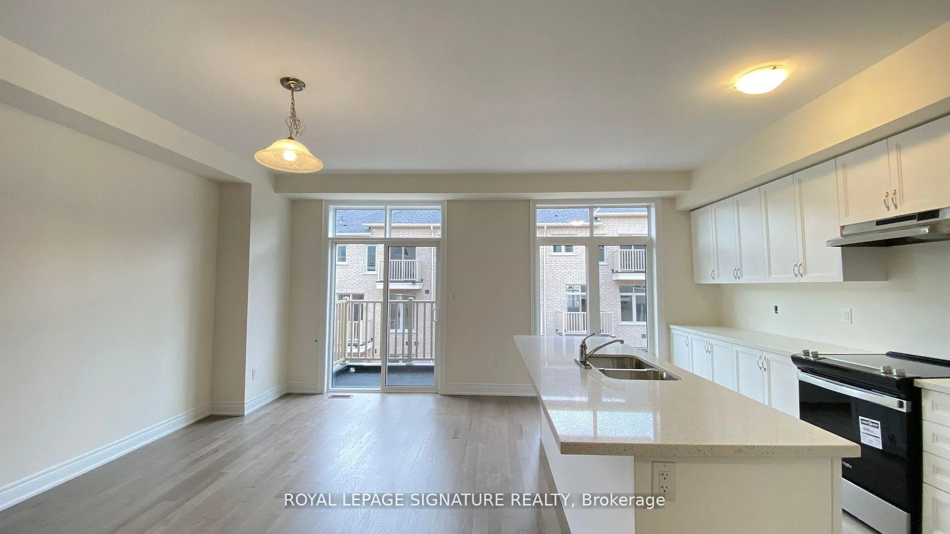 Photo 9 of 20 Thomas Hope Lane, Markham, Cedarwood — HOMEH