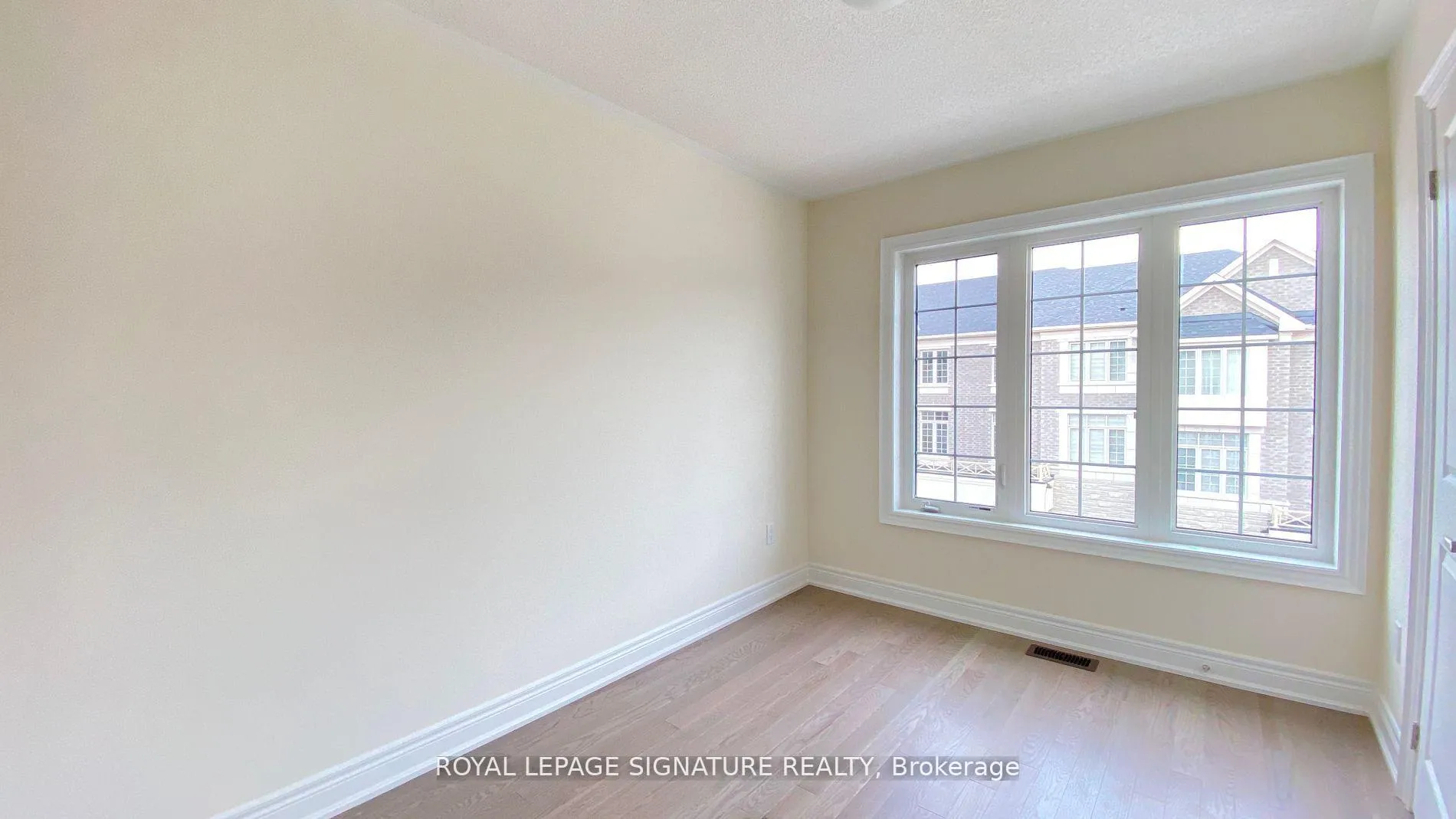 Photo 21 of 20 Thomas Hope Lane, Markham, Cedarwood — HOMEH