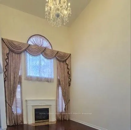 Photo 7 of 271 Forest Run Boulevard, Vaughan, Patterson — HOMEH