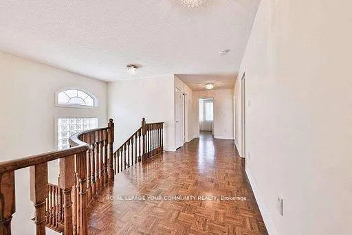 Photo 12 of 271 Forest Run Boulevard, Vaughan, Patterson — HOMEH
