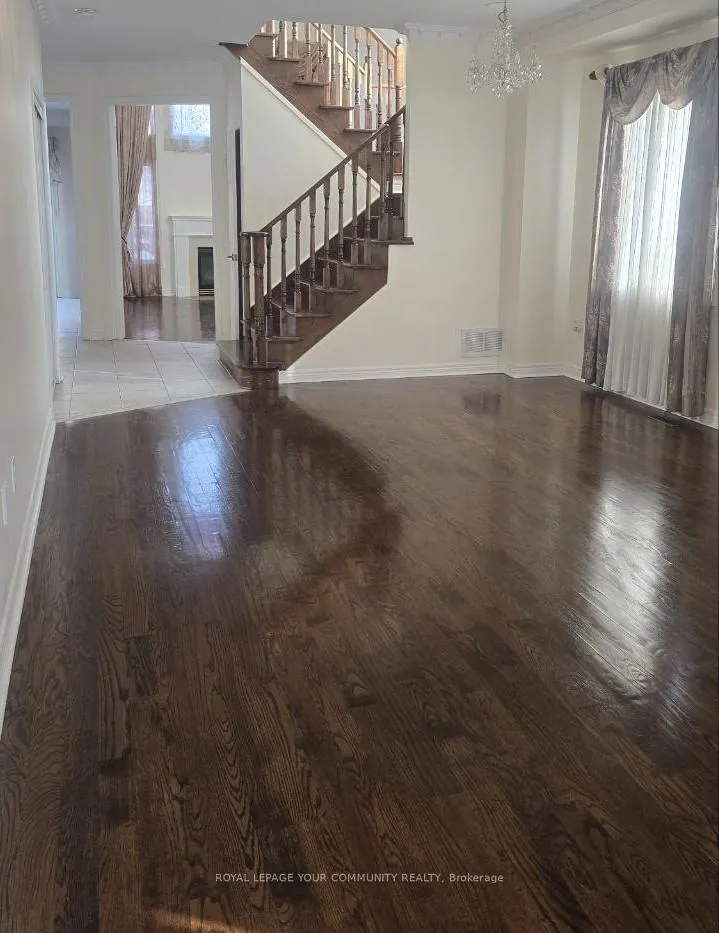 Photo 18 of 271 Forest Run Boulevard, Vaughan, Patterson — HOMEH