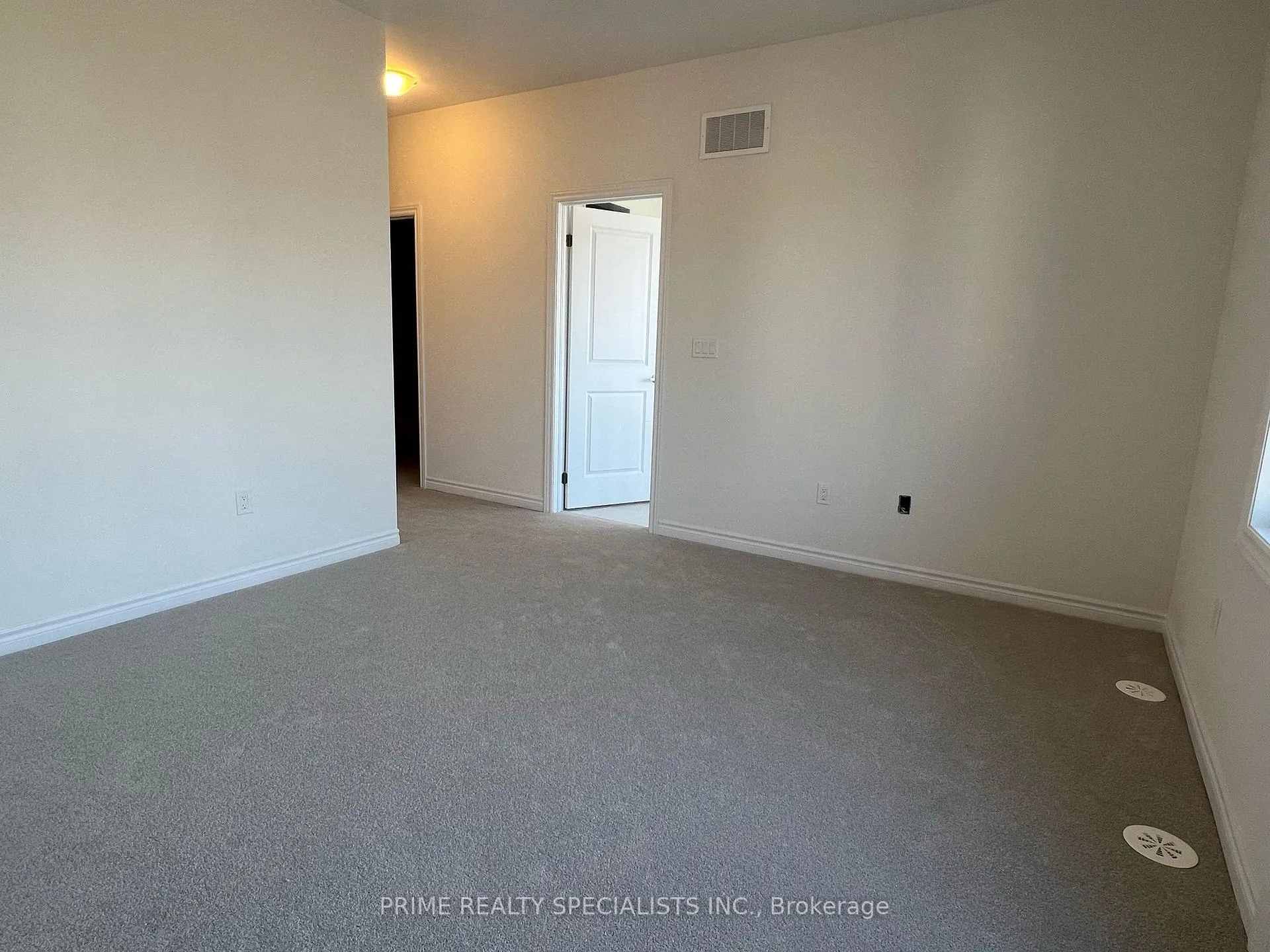 Photo 10 of 103 Paradox Street, Vaughan, Elder Mills — HOMEH