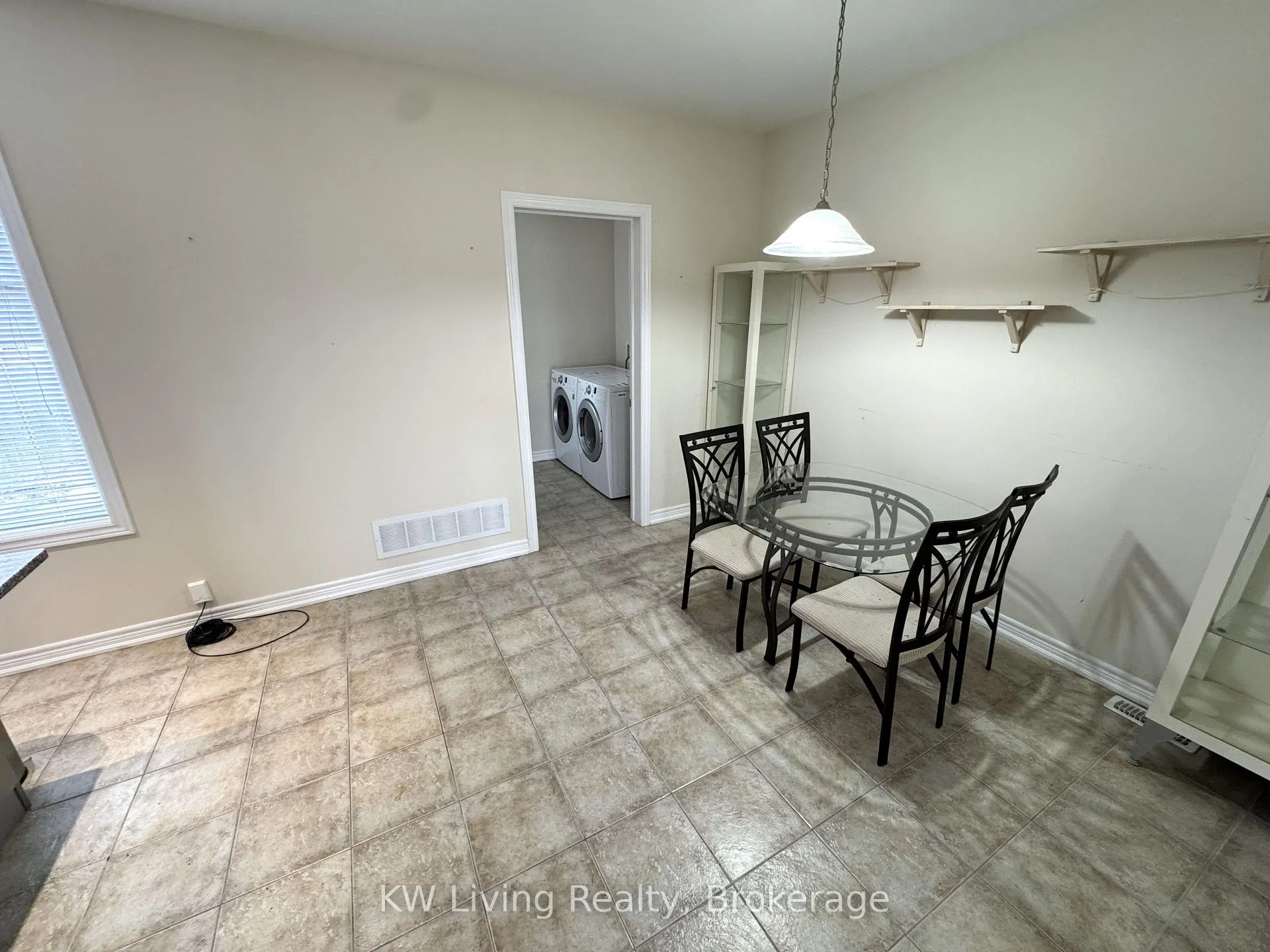 Photo 4 of 5 Dimma Street, Markham, Cornell — HOMEH
