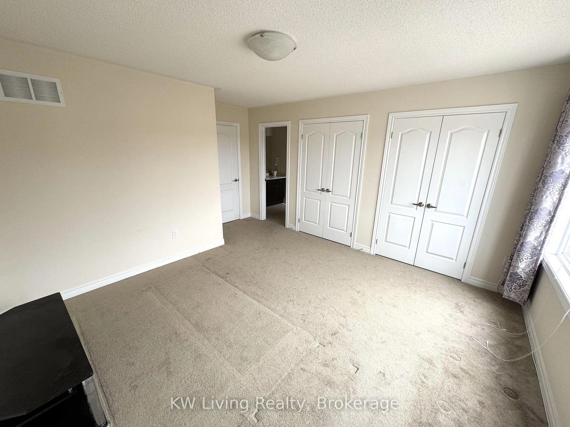 Photo 8 of 5 Dimma Street, Markham, Cornell — HOMEH